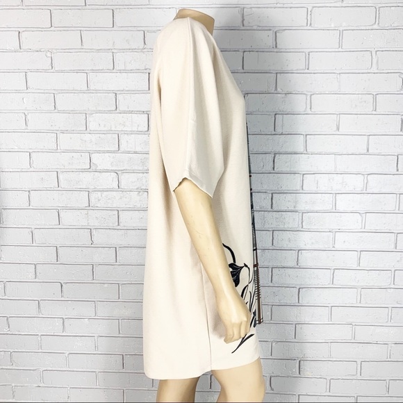 Zara Women’s Rubberized Short Sleeve‎ Dress - Picture 4 of 8